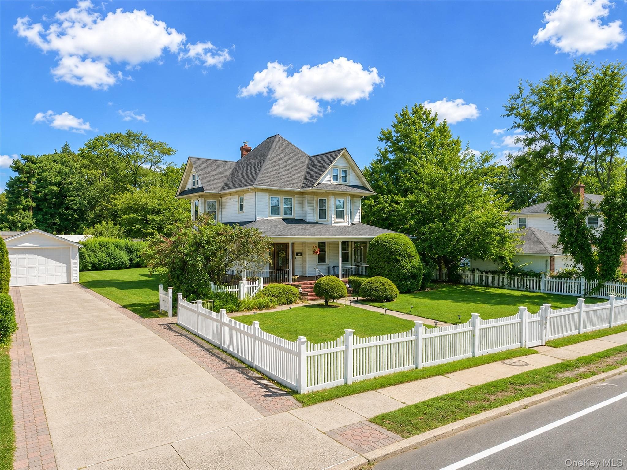 871 Rockaway Avenue thumbnail 2