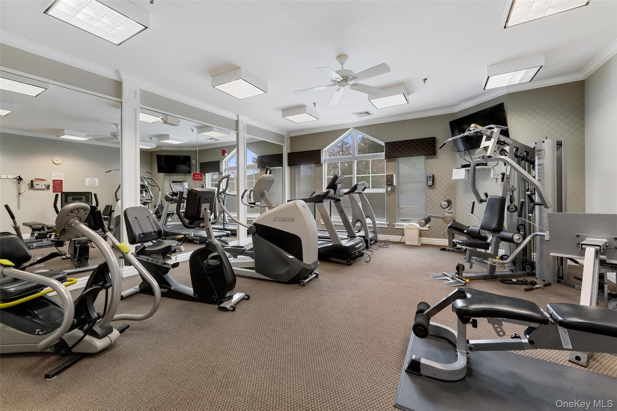 300 Woodcrest Lane Unit: 329 thumbnail 17