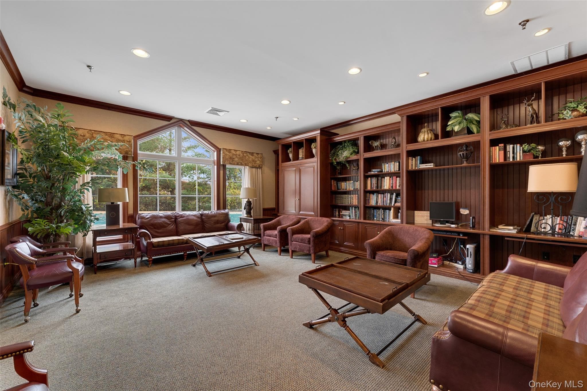 300 Woodcrest Lane Unit: 329 thumbnail 19