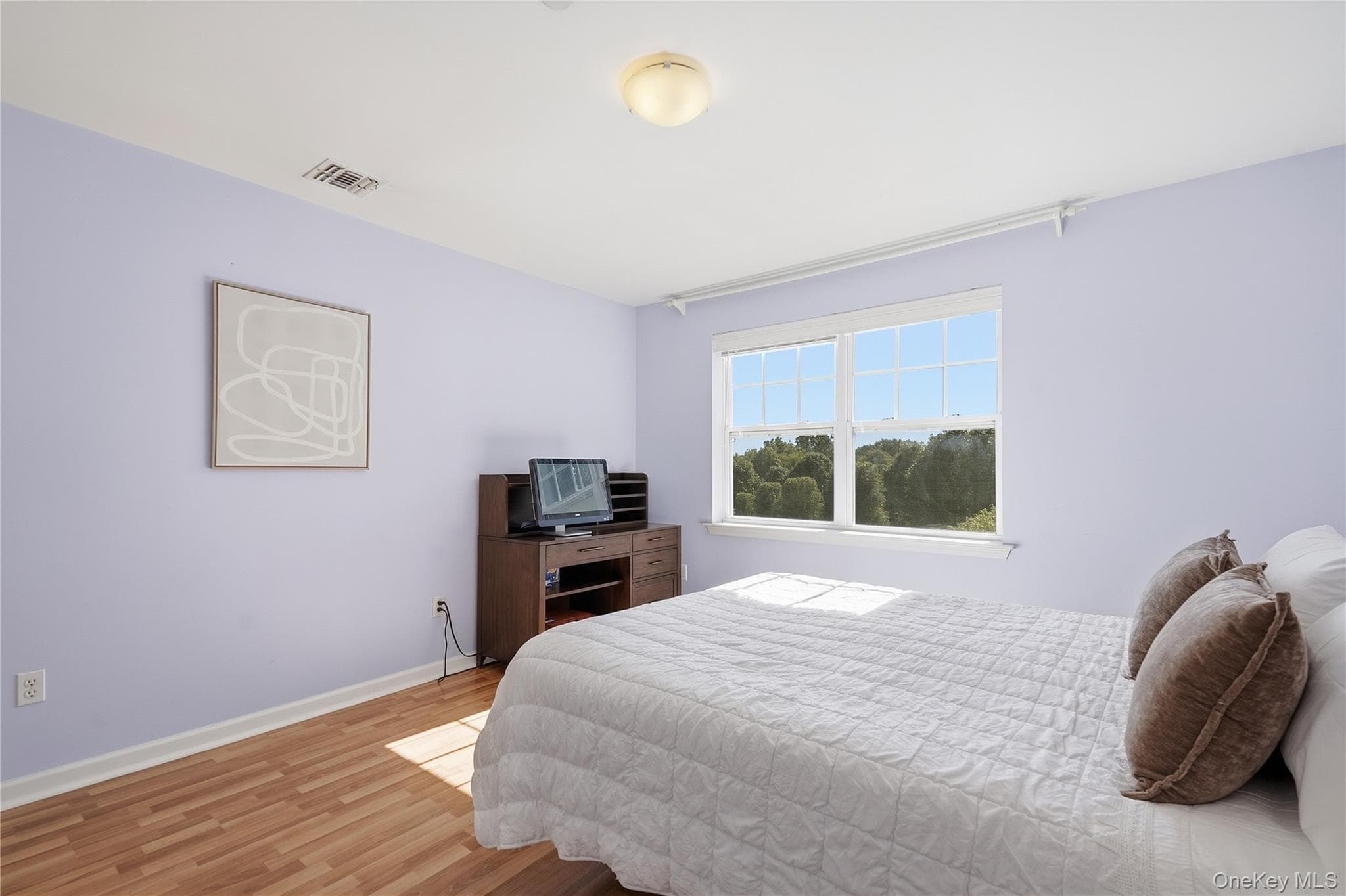 300 Woodcrest Lane Unit: 329 thumbnail 8