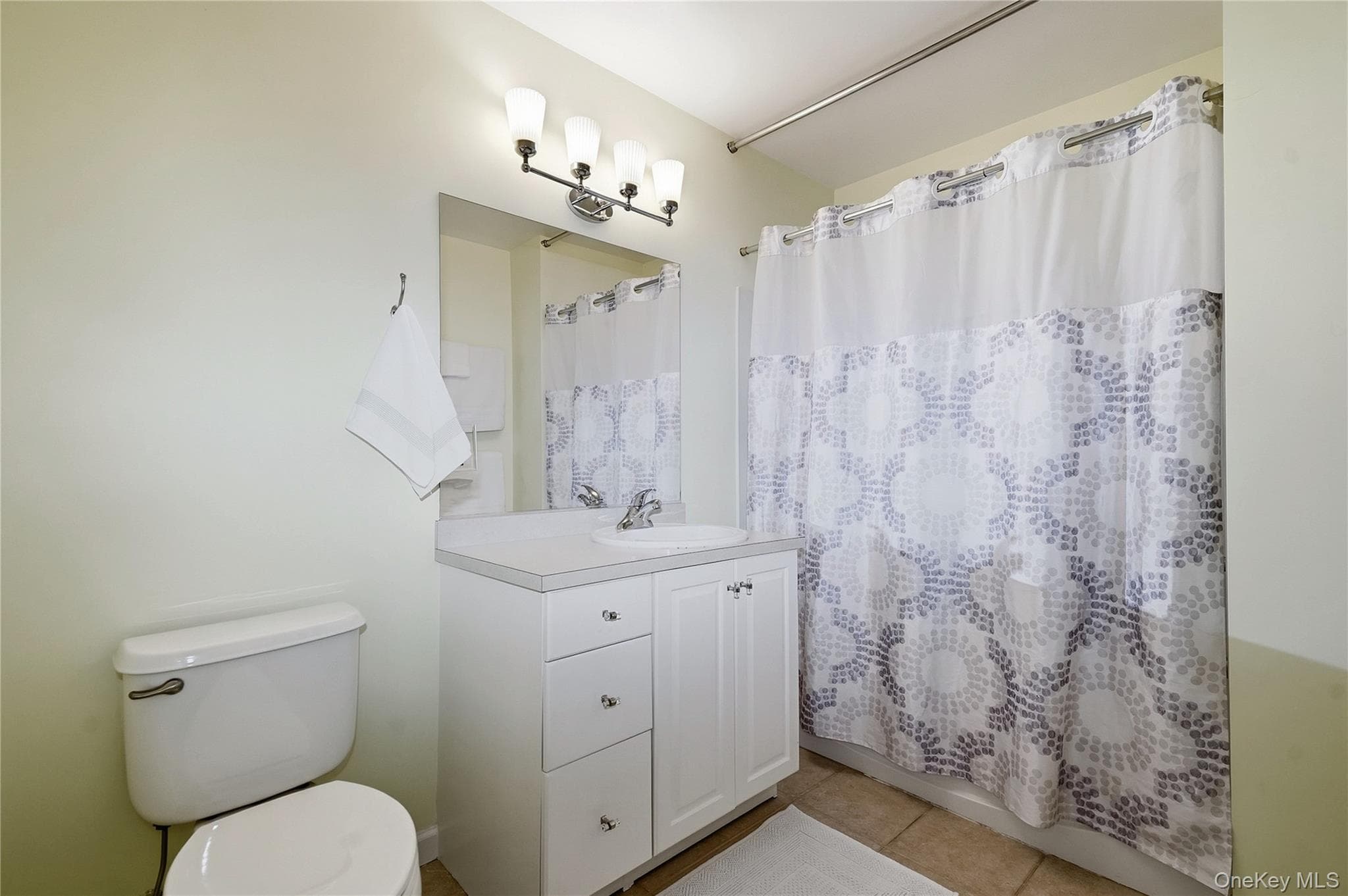 300 Woodcrest Lane Unit: 329 thumbnail 14