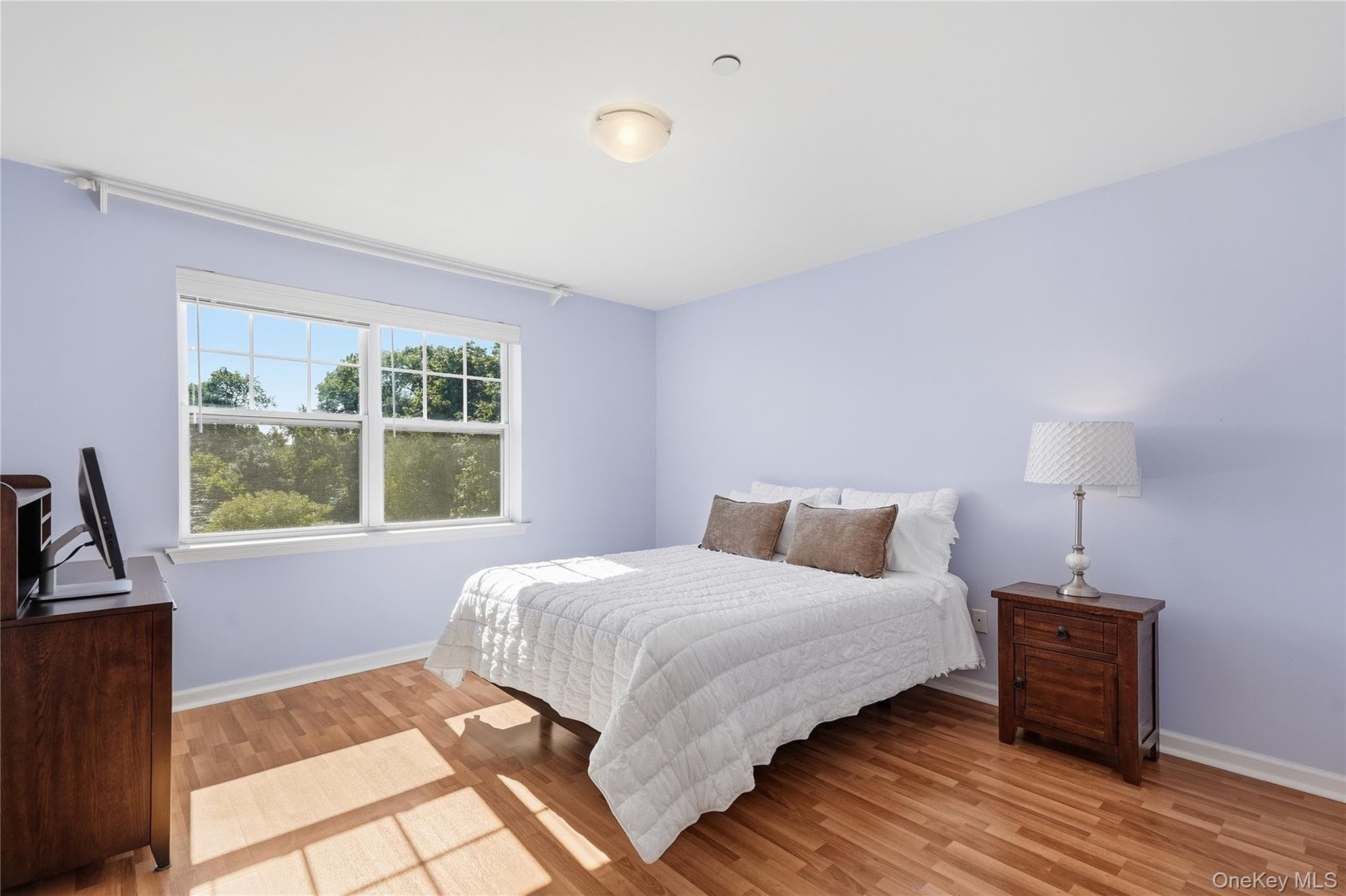 300 Woodcrest Lane Unit: 329 thumbnail 9