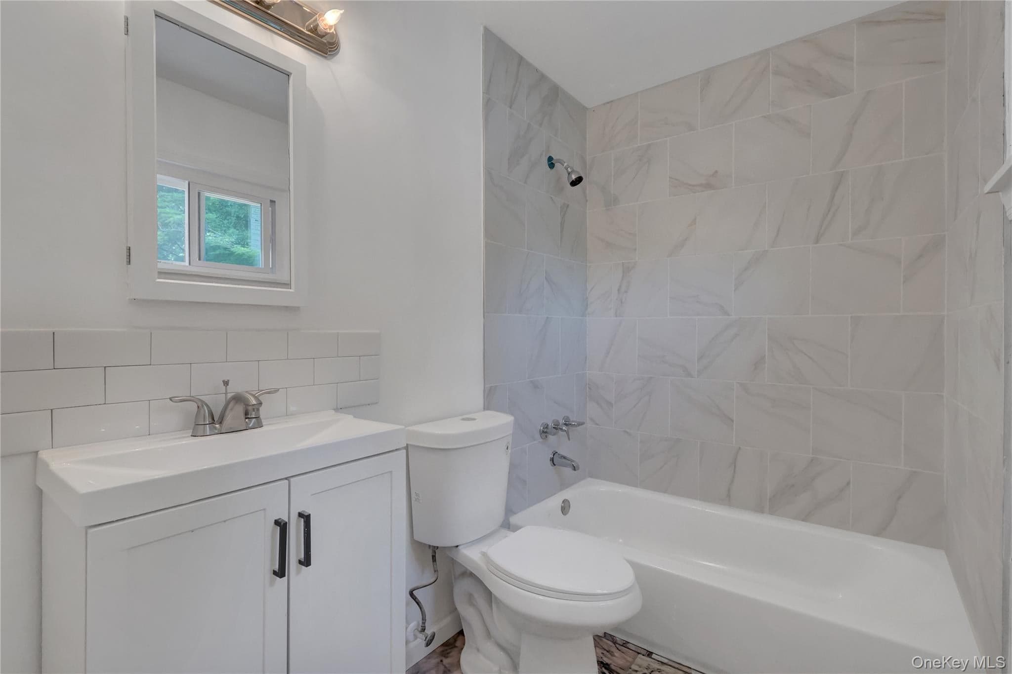 6 Stonington Circle thumbnail 16