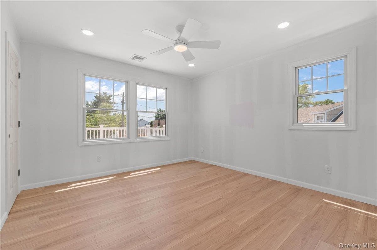 119 Sprucewood Drive thumbnail 25