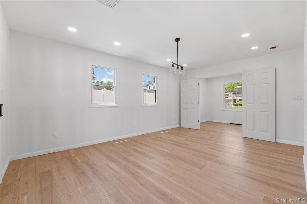 119 Sprucewood Drive thumbnail 10