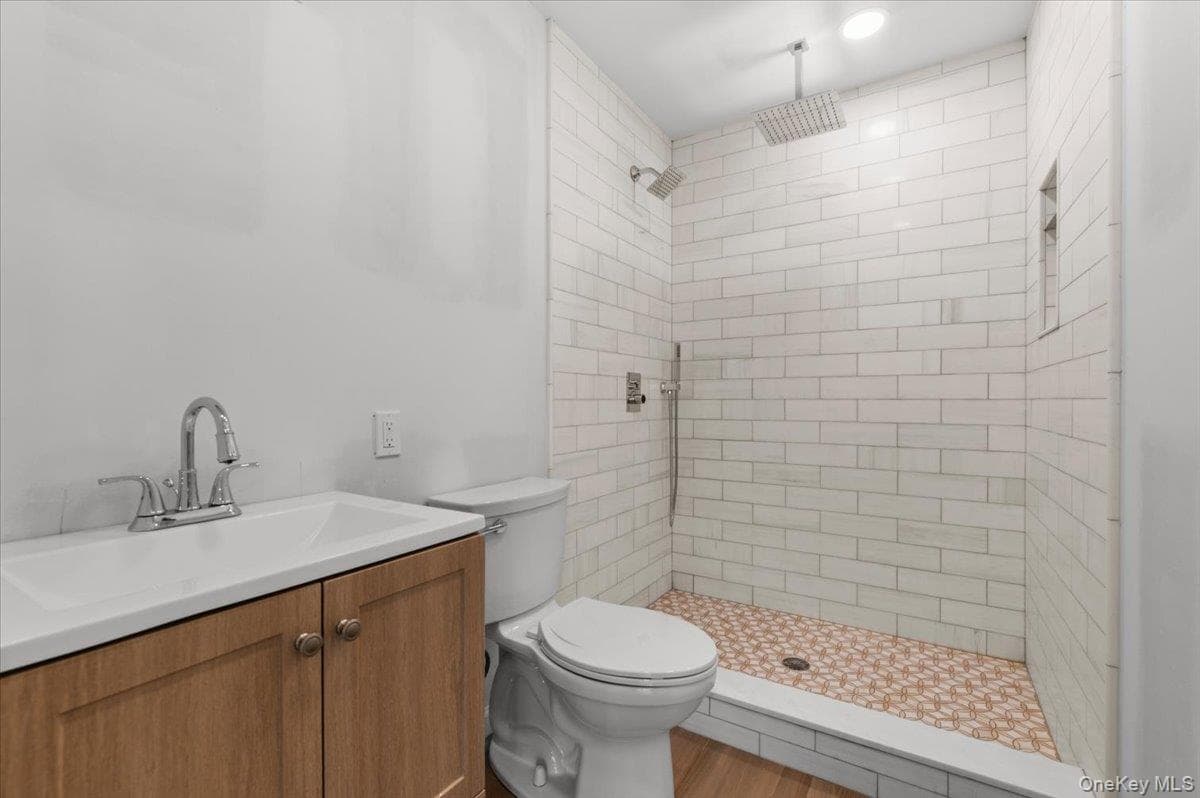 119 Sprucewood Drive thumbnail 16