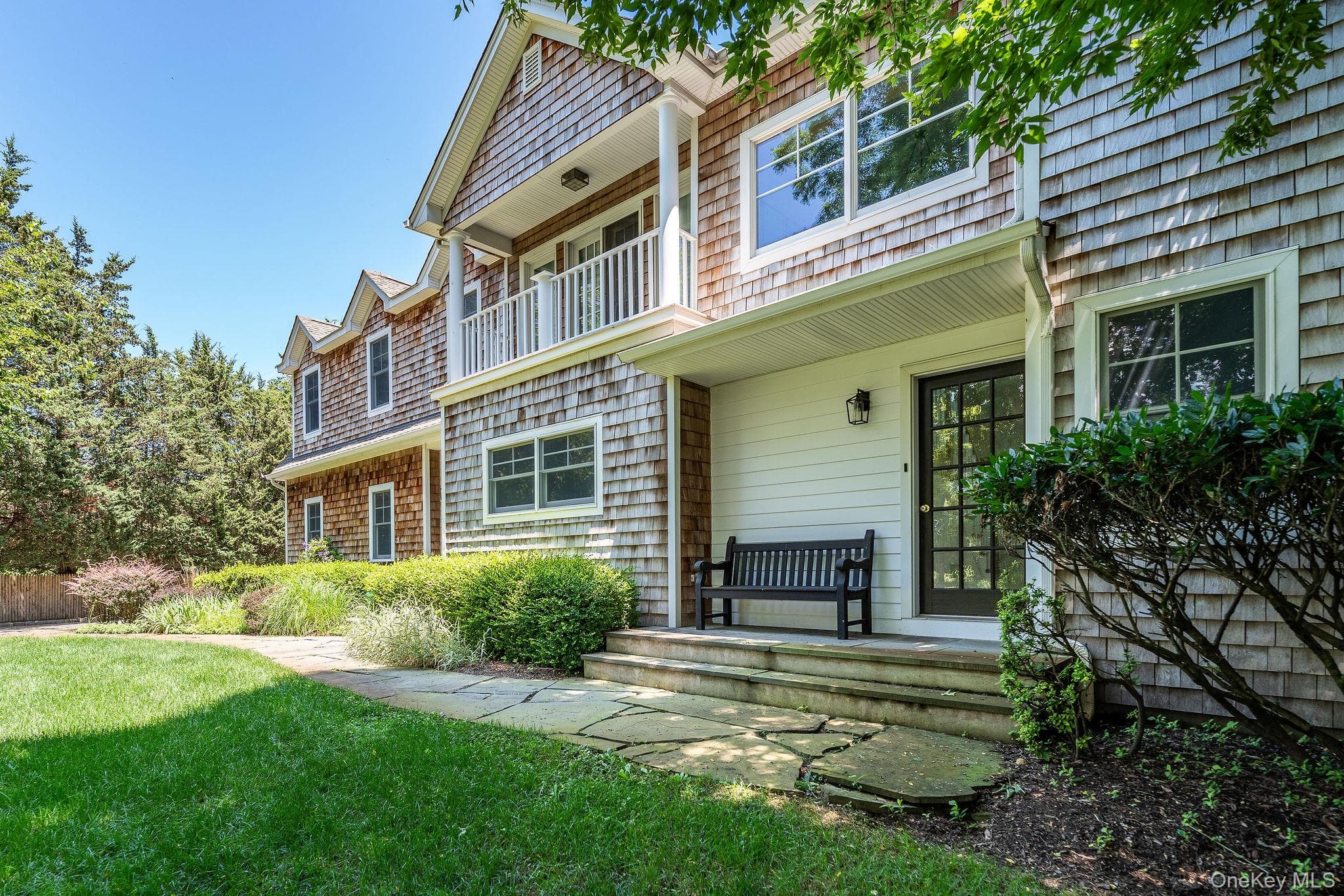 775 Mulford Court thumbnail 34