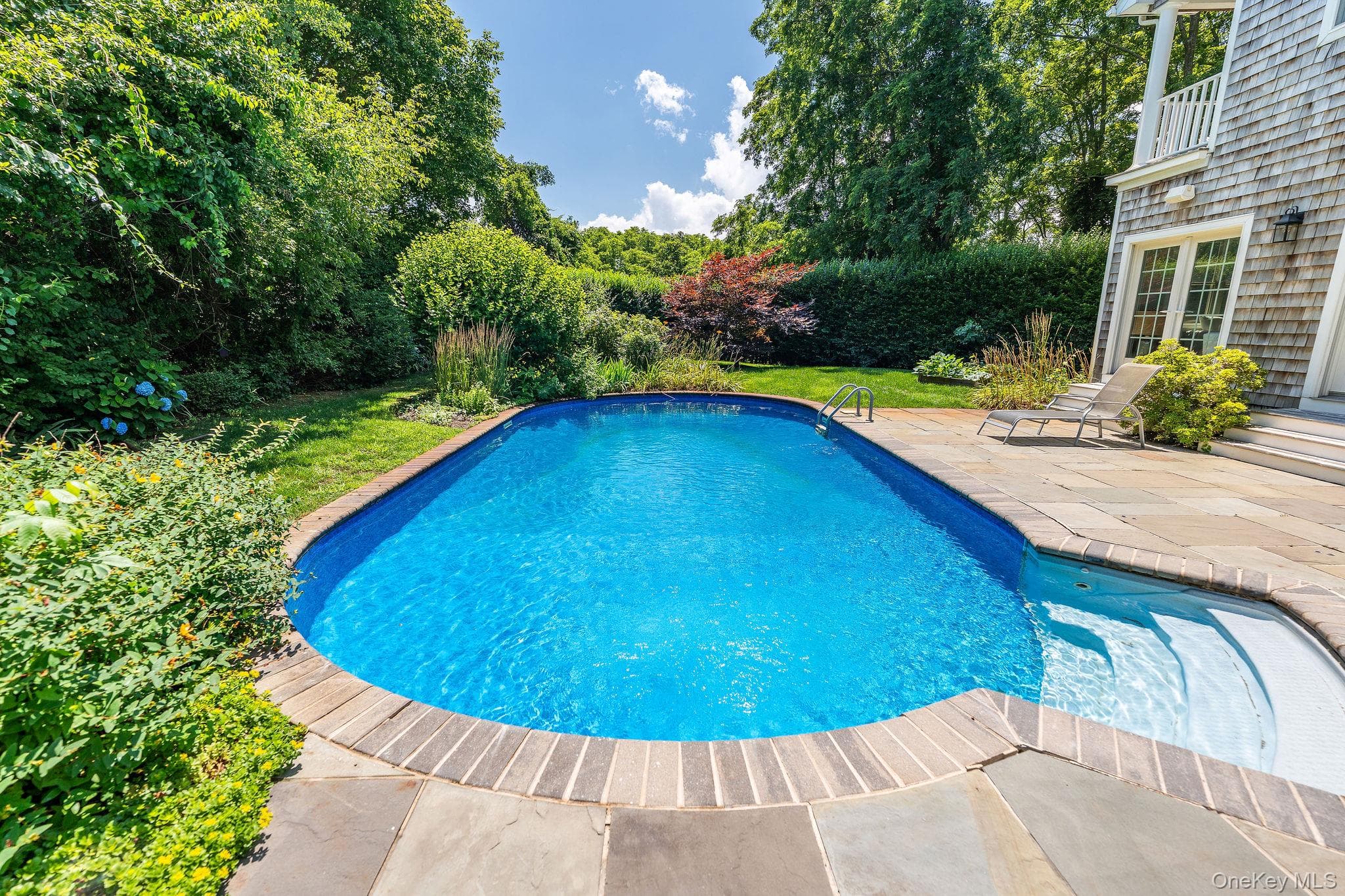 775 Mulford Court thumbnail 40