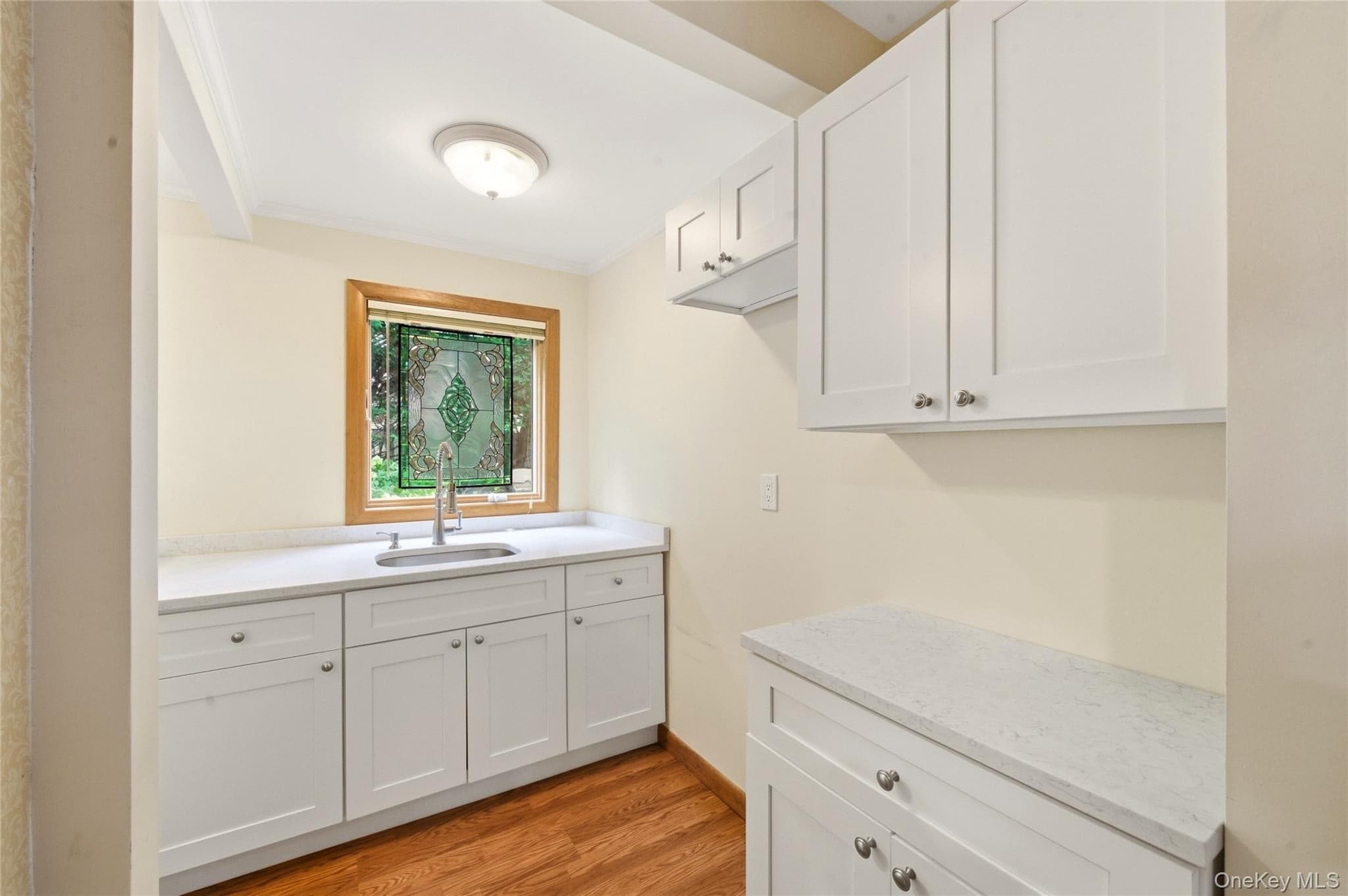 2554 Linden Lane thumbnail 11