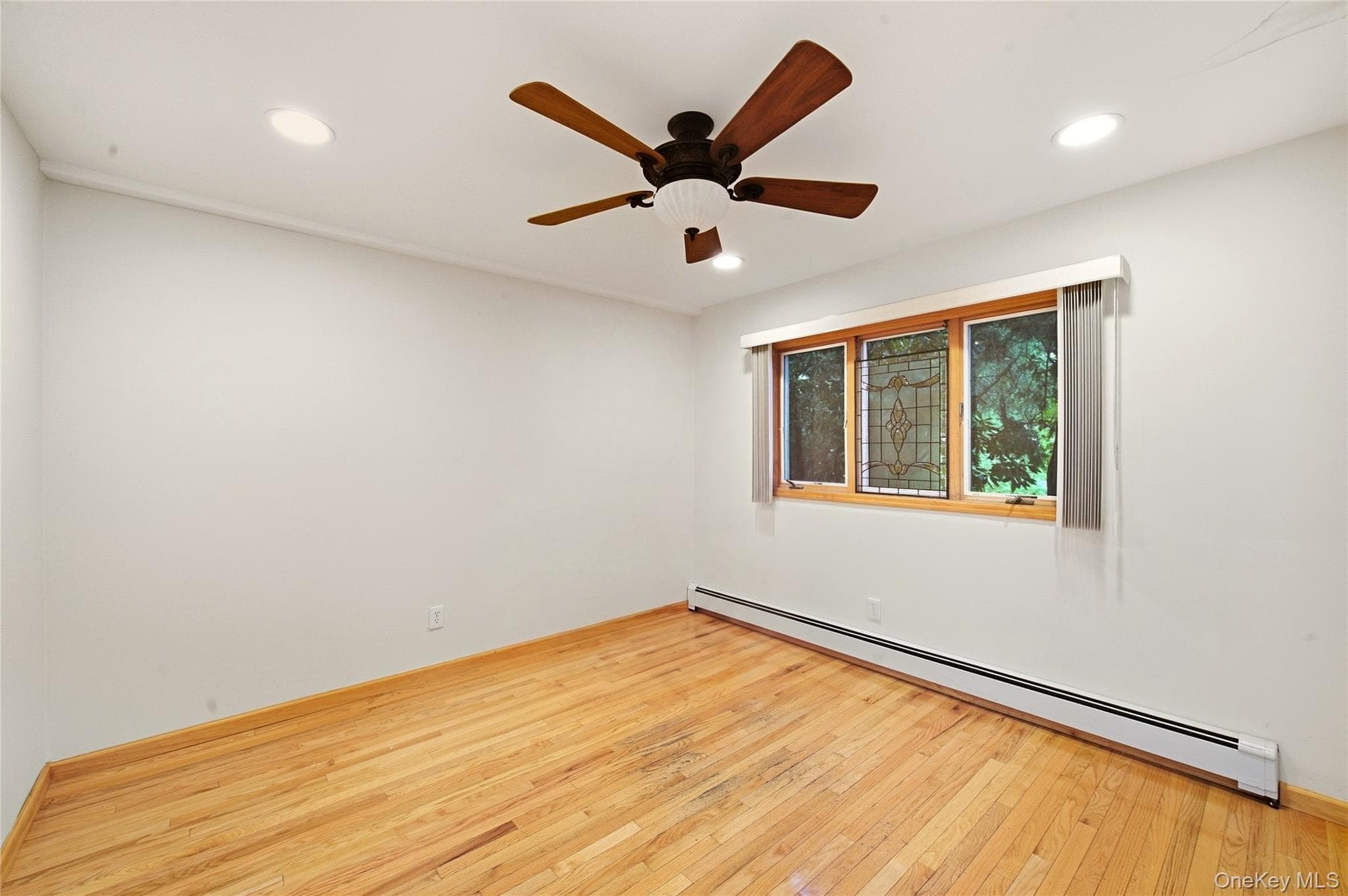 2554 Linden Lane thumbnail 5