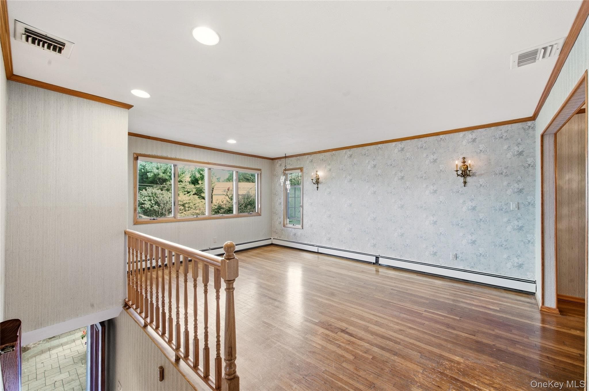 2554 Linden Lane thumbnail 13