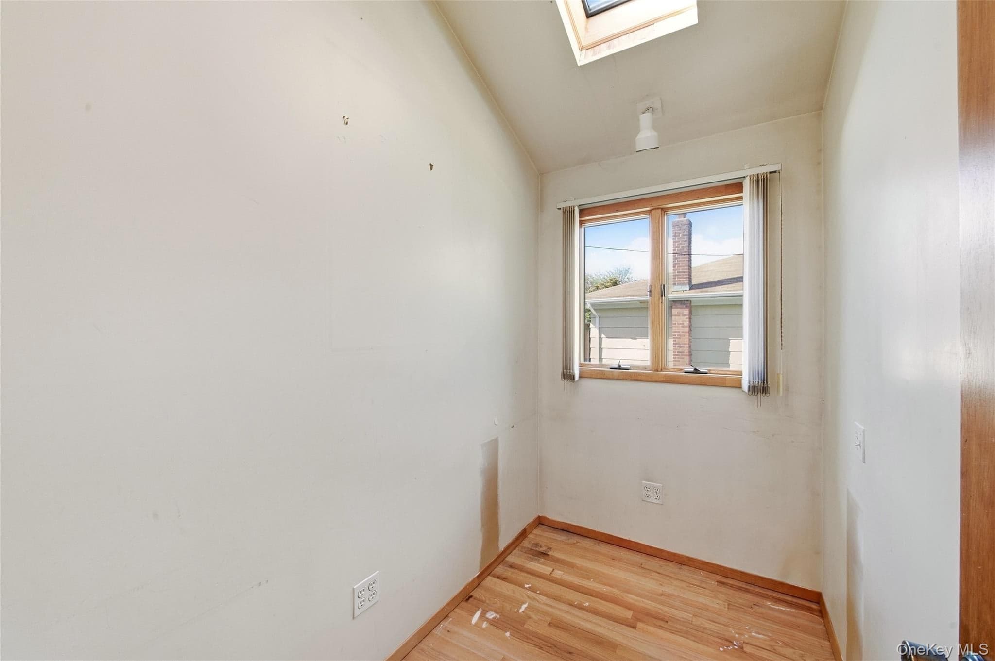 2554 Linden Lane thumbnail 22