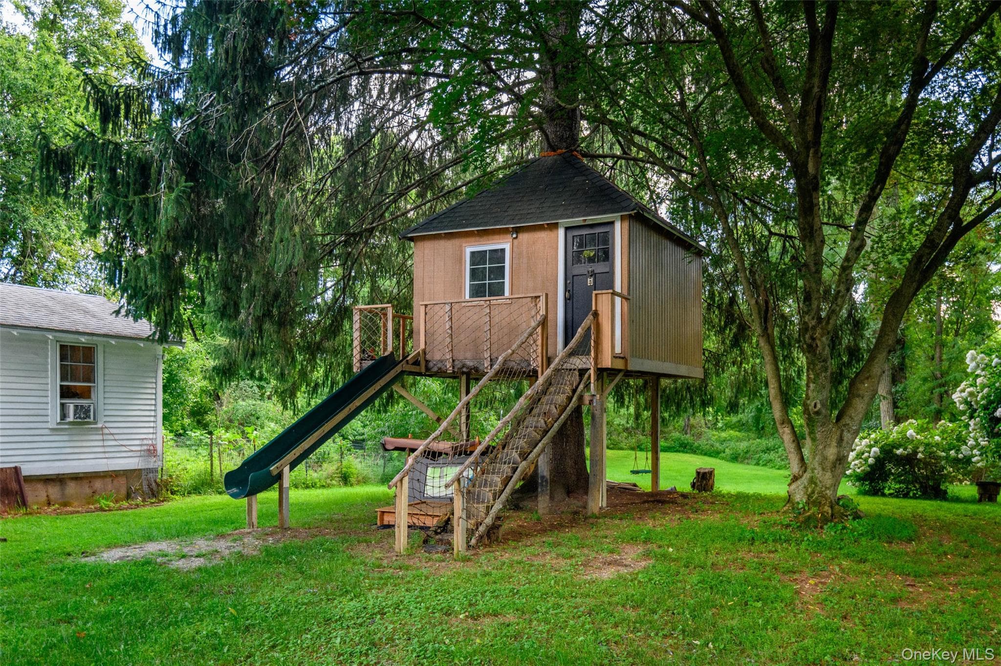 264 Quaker Hill Road thumbnail 21