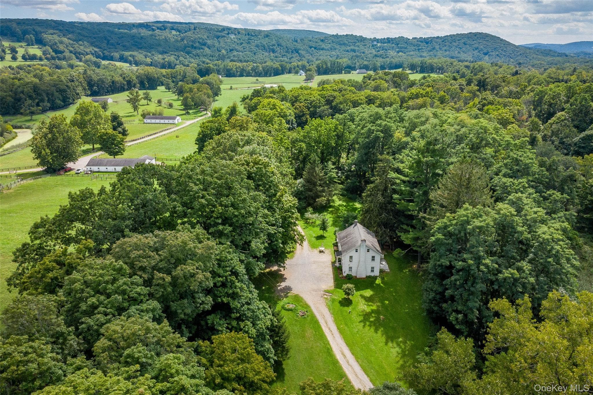 264 Quaker Hill Road, Pawling