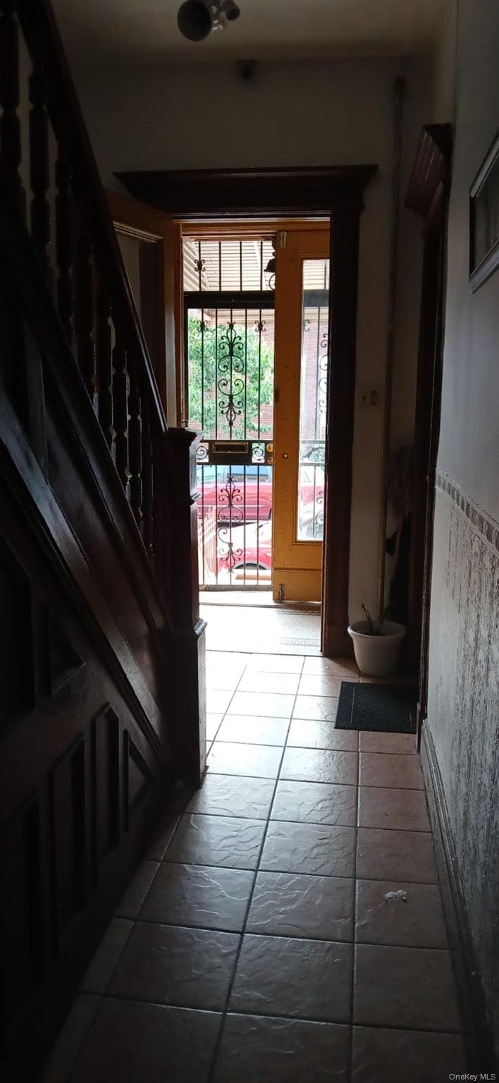 217 Hemlock Street thumbnail 3