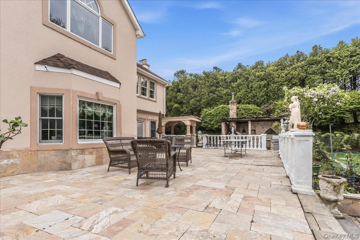 21 Chauncey Place thumbnail 42