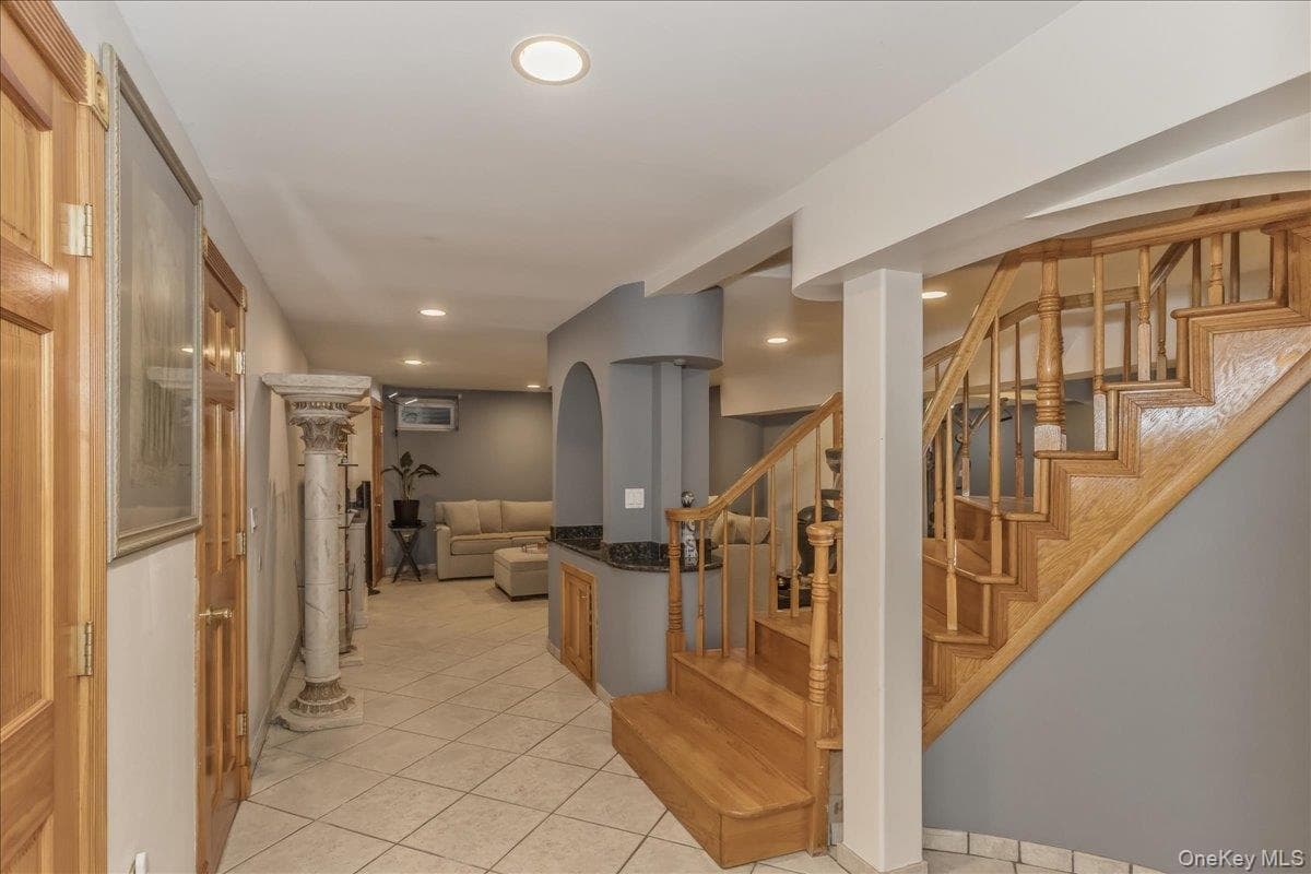 21 Chauncey Place thumbnail 32