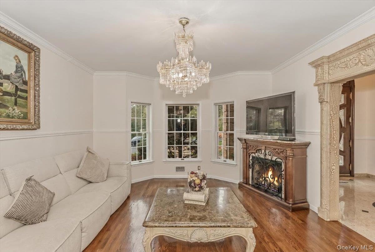 21 Chauncey Place thumbnail 7