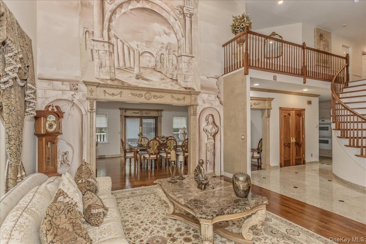 21 Chauncey Place thumbnail 9