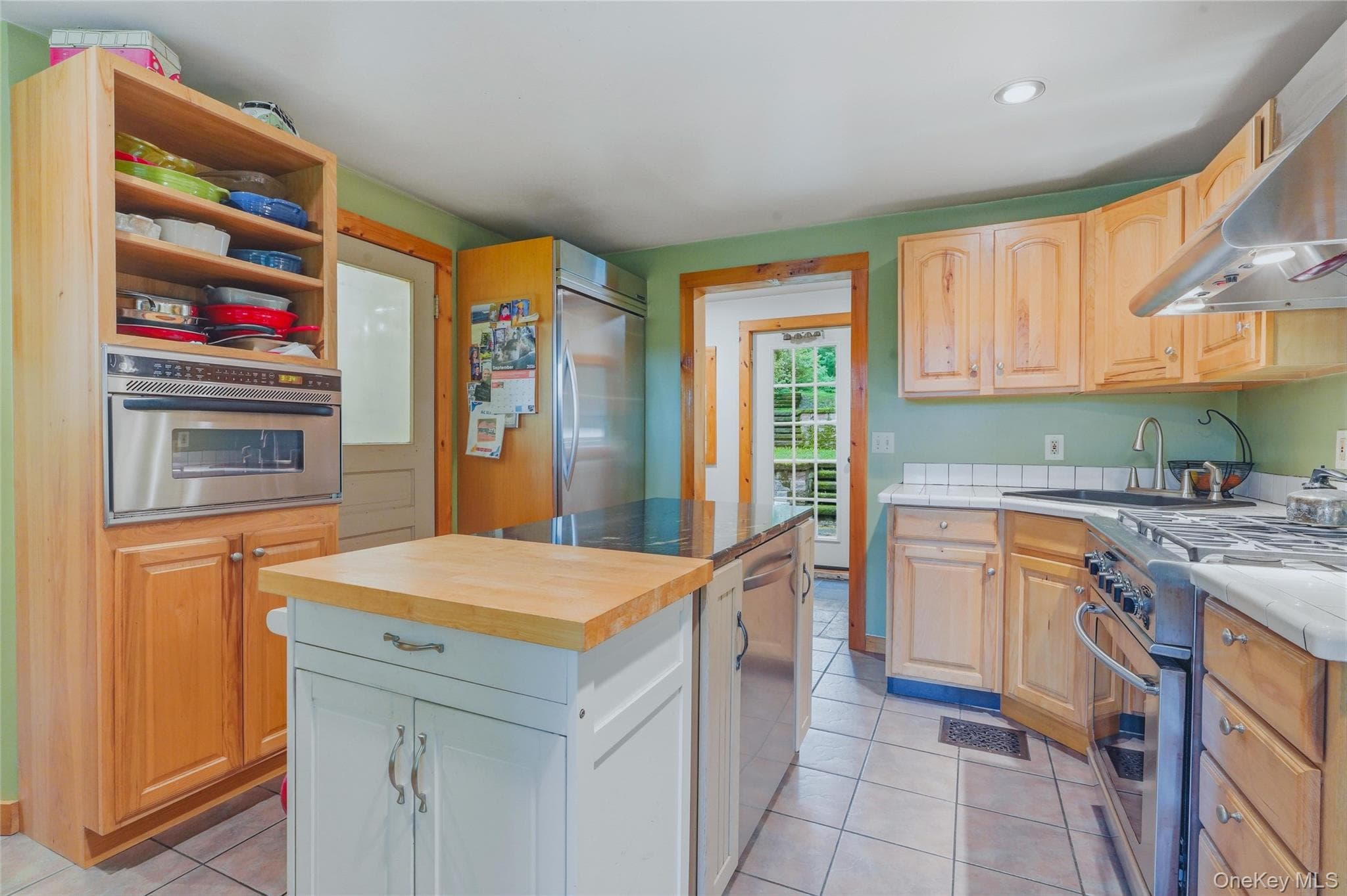 371 Crescent Avenue thumbnail 9
