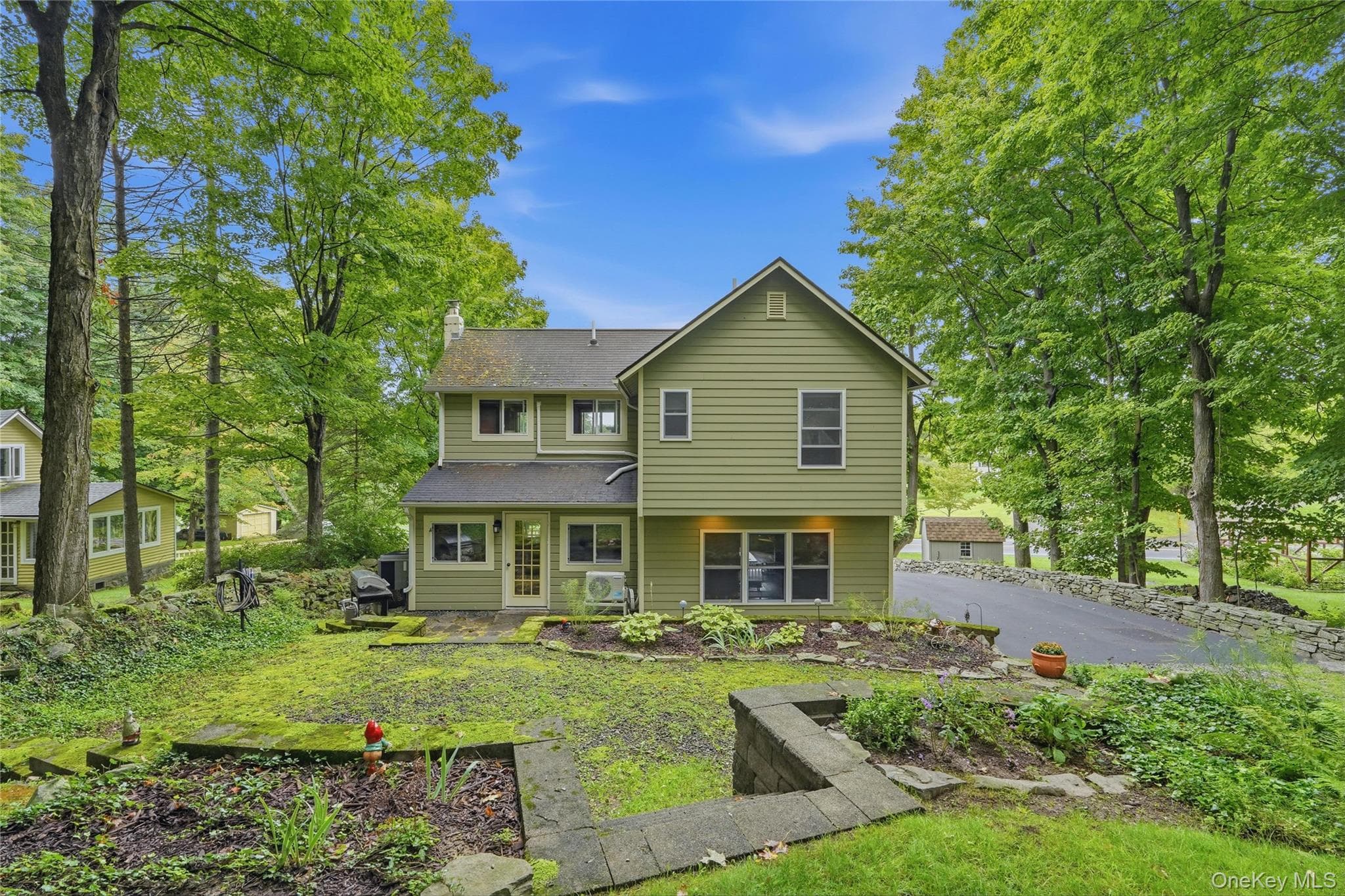 371 Crescent Avenue thumbnail 32
