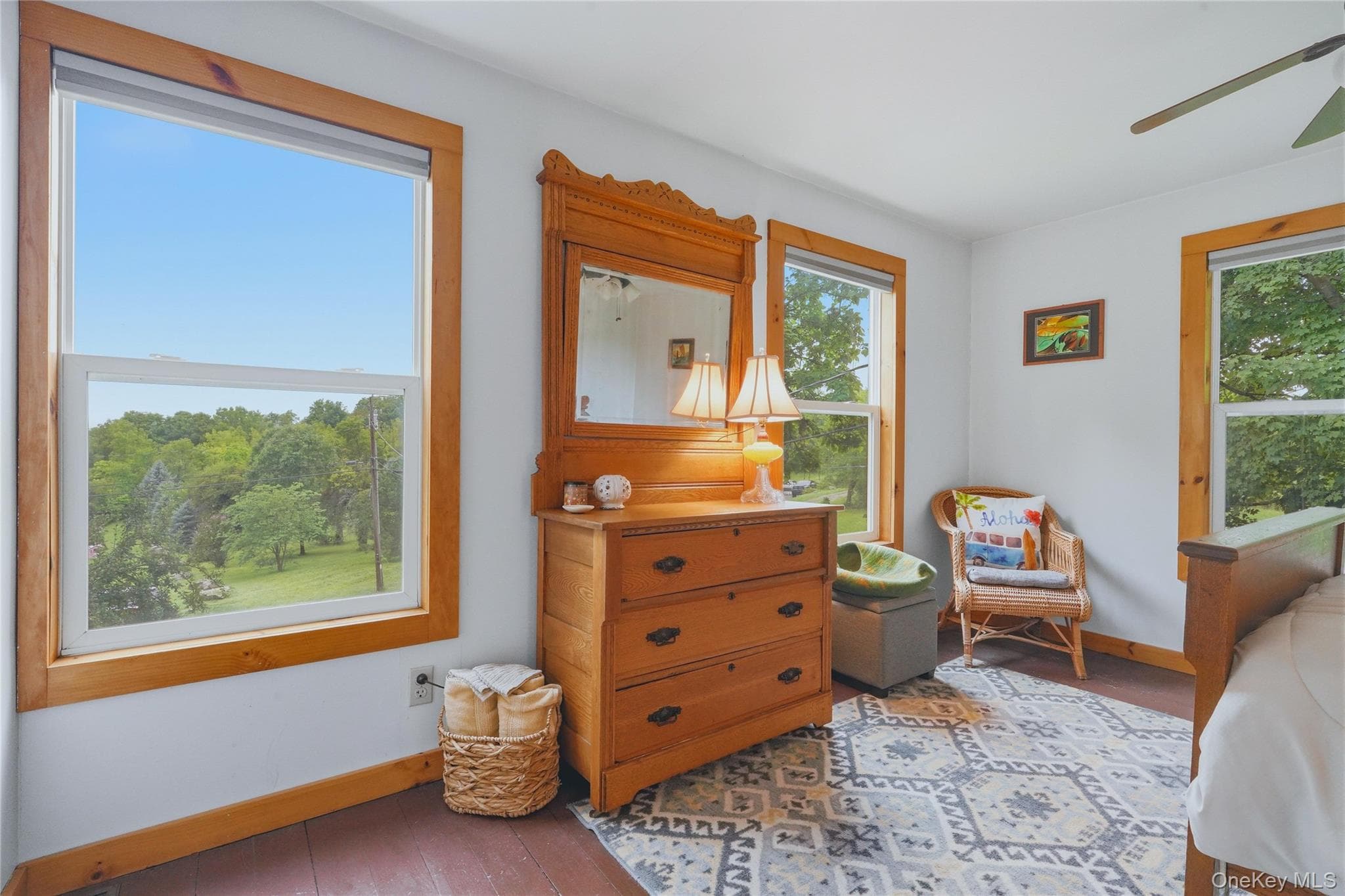 371 Crescent Avenue thumbnail 23