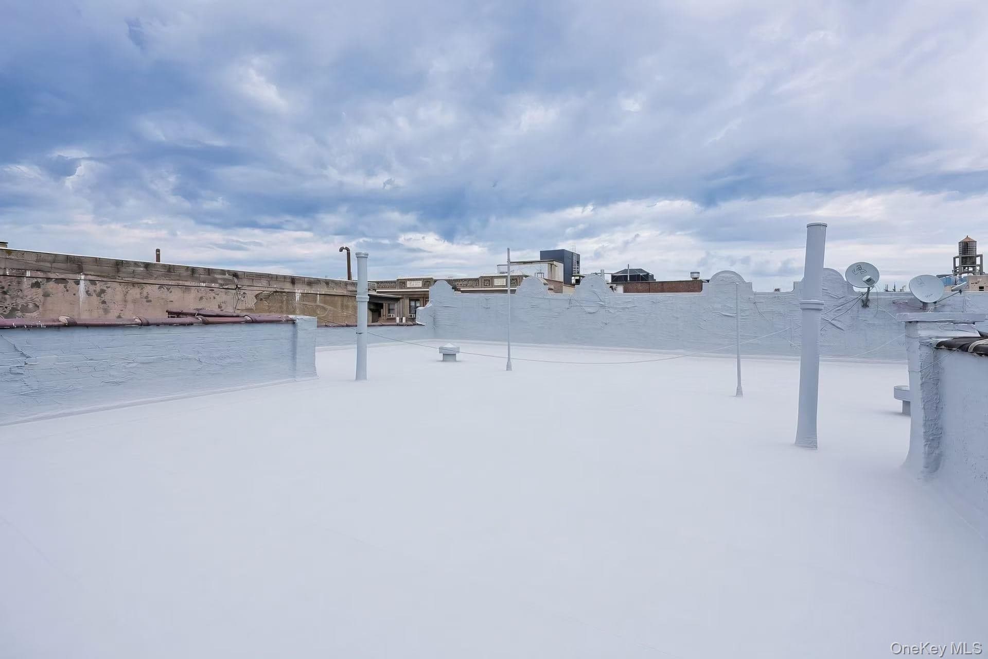512 W 180th Street thumbnail 17