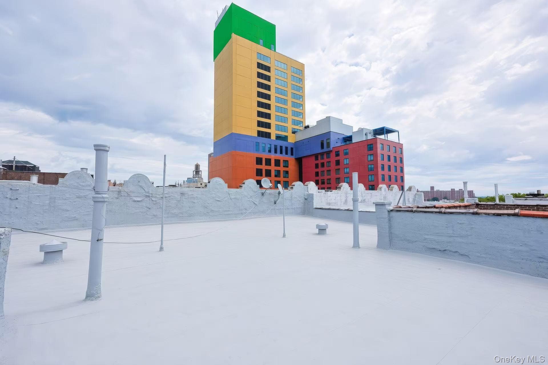 512 W 180th Street thumbnail 16