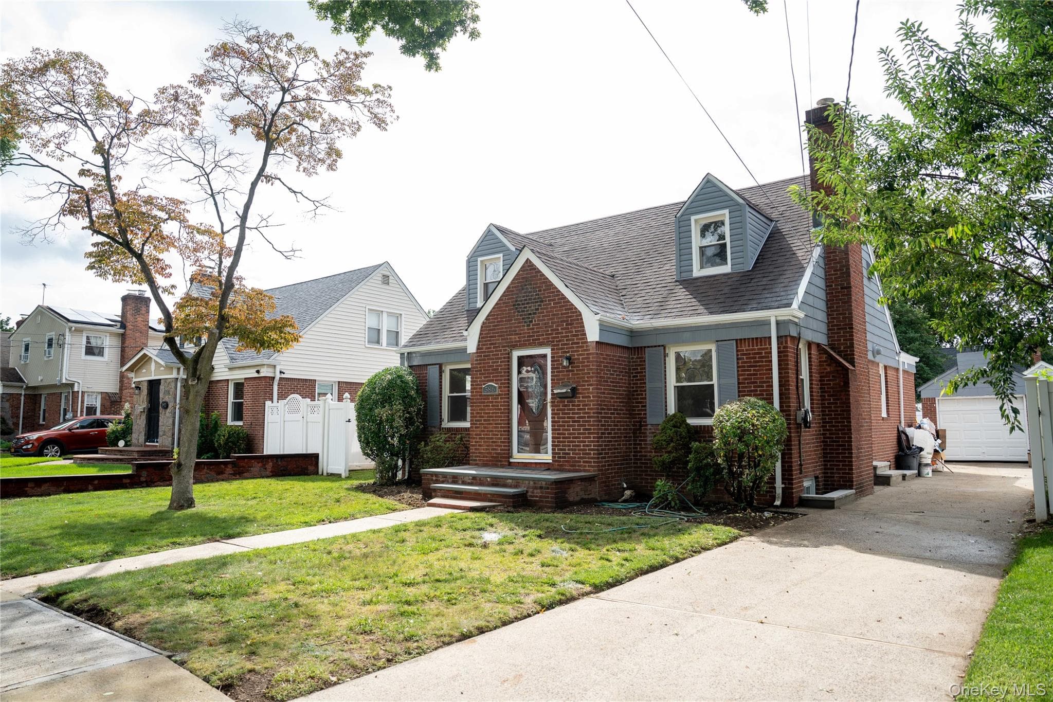 586 Stratford Road thumbnail 36