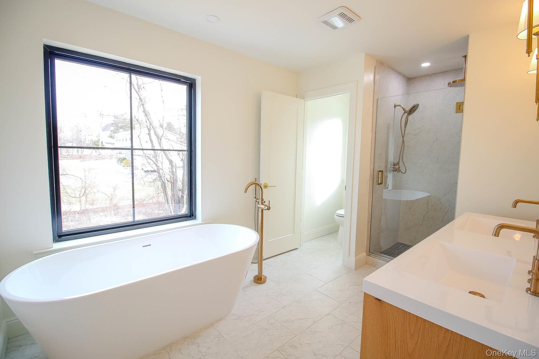 8 James Place thumbnail 20