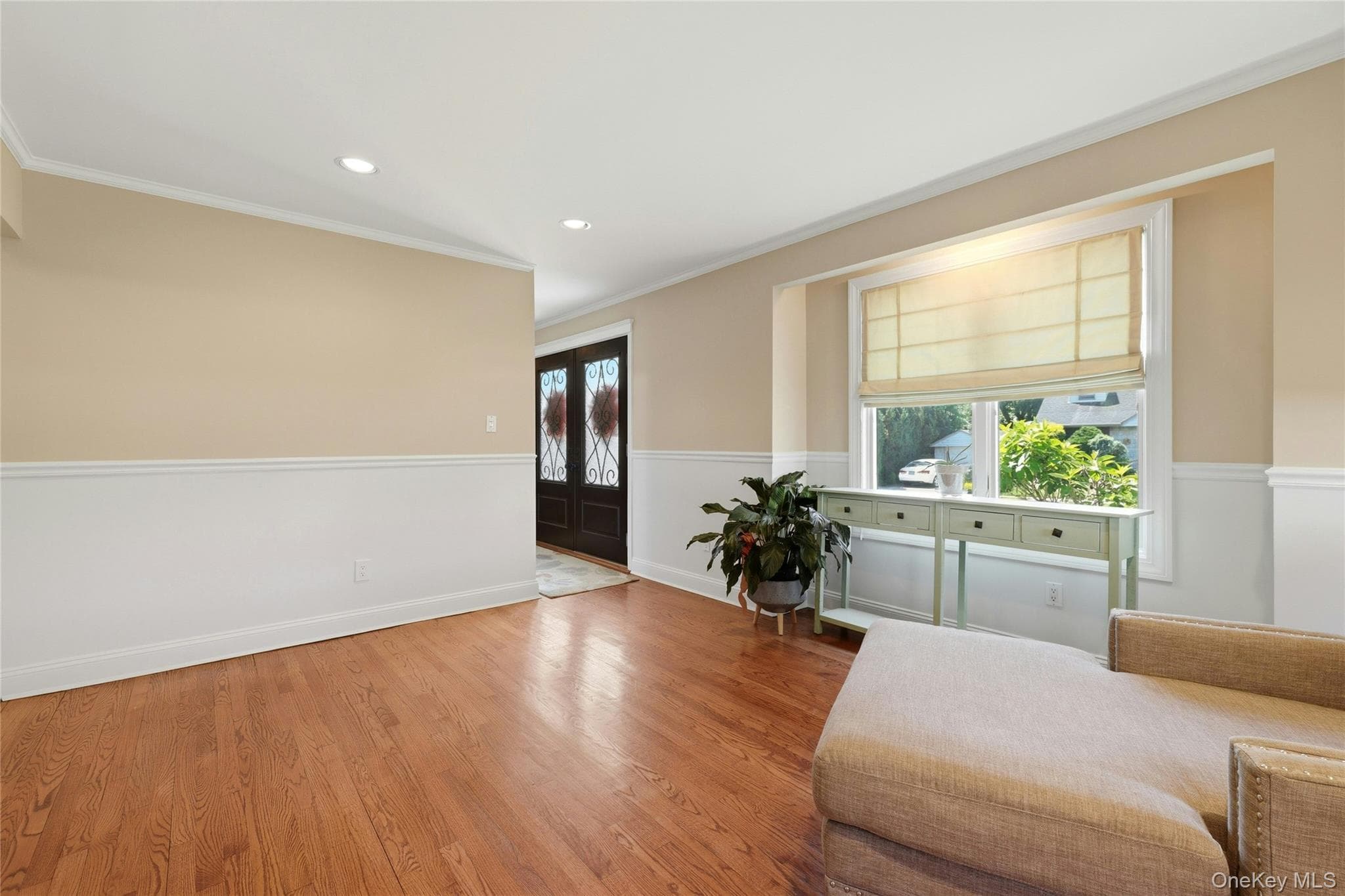 852 Jackson Avenue thumbnail 9
