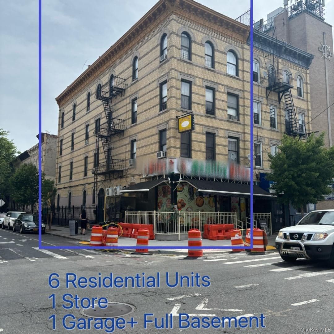 735 Knickerbocker Avenue photo 1