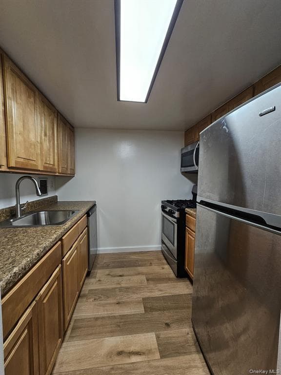 2287 Johnson Avenue Unit: 14C thumbnail 2