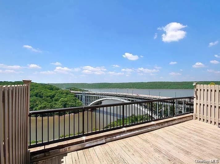 2287 Johnson Avenue Unit: 14C thumbnail 9