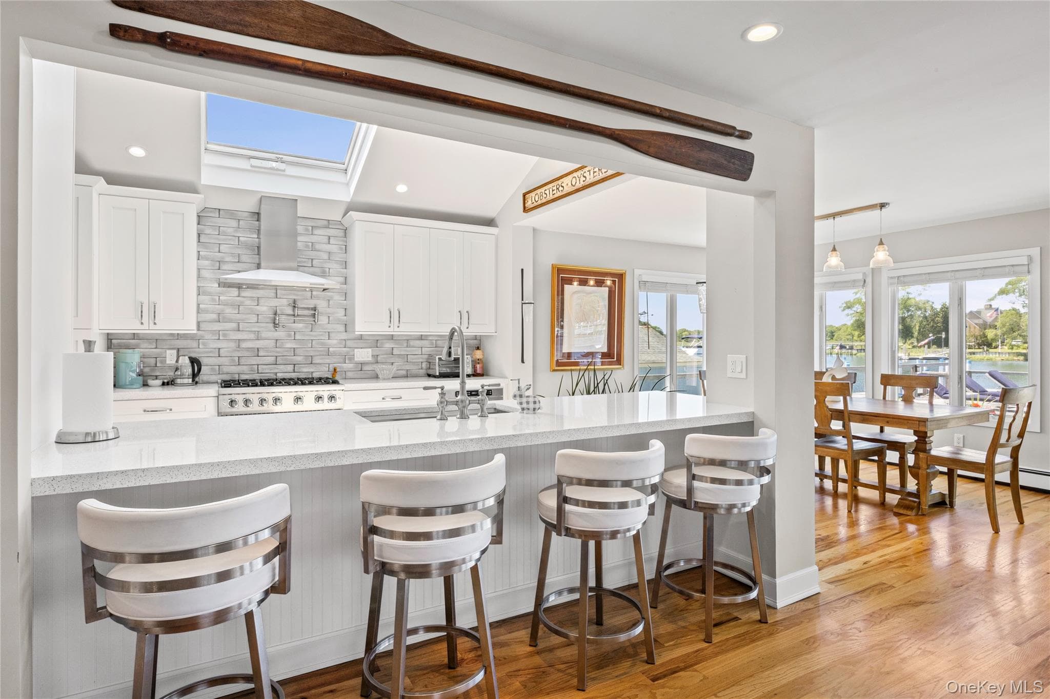 81 Beach Road thumbnail 14