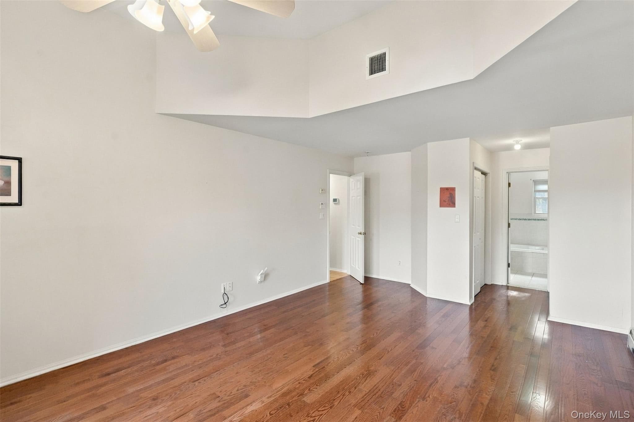16 Cambridge Circle thumbnail 19