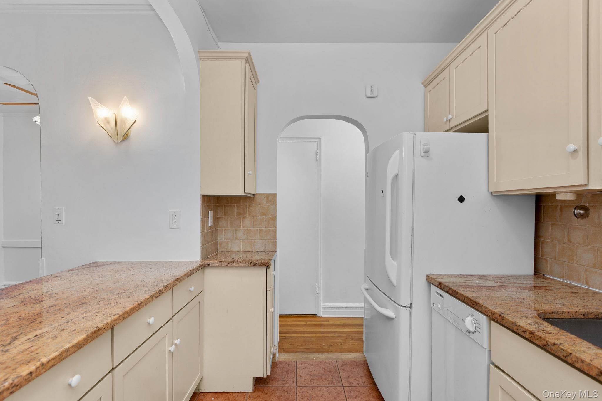 3810 Greystone Ave. Ave Unit: 507 thumbnail 15