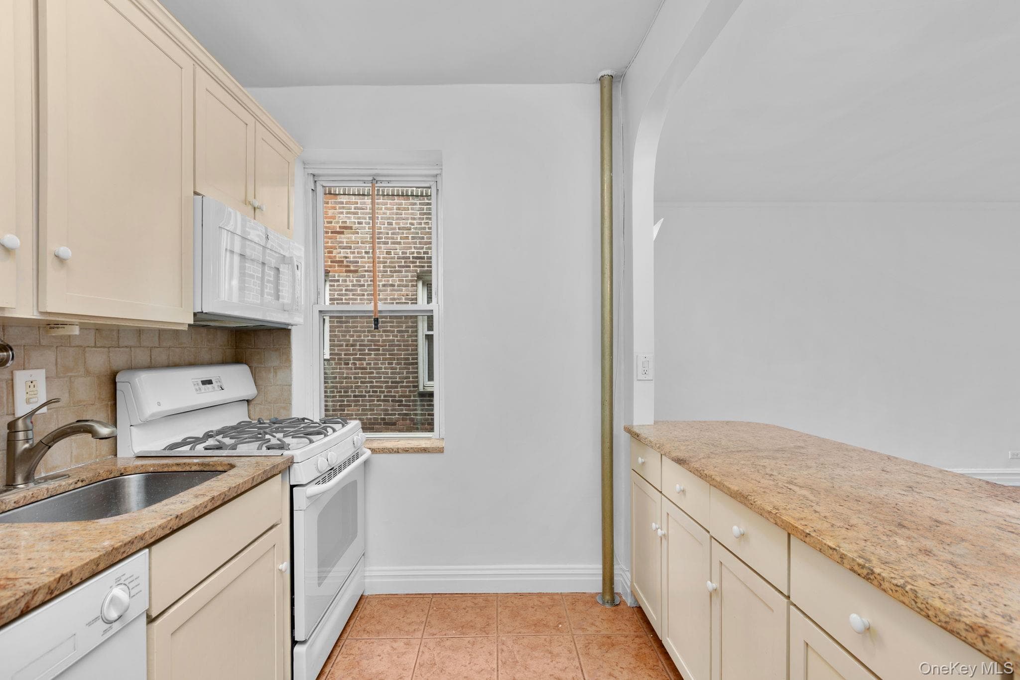 3810 Greystone Ave. Ave Unit: 507 thumbnail 14