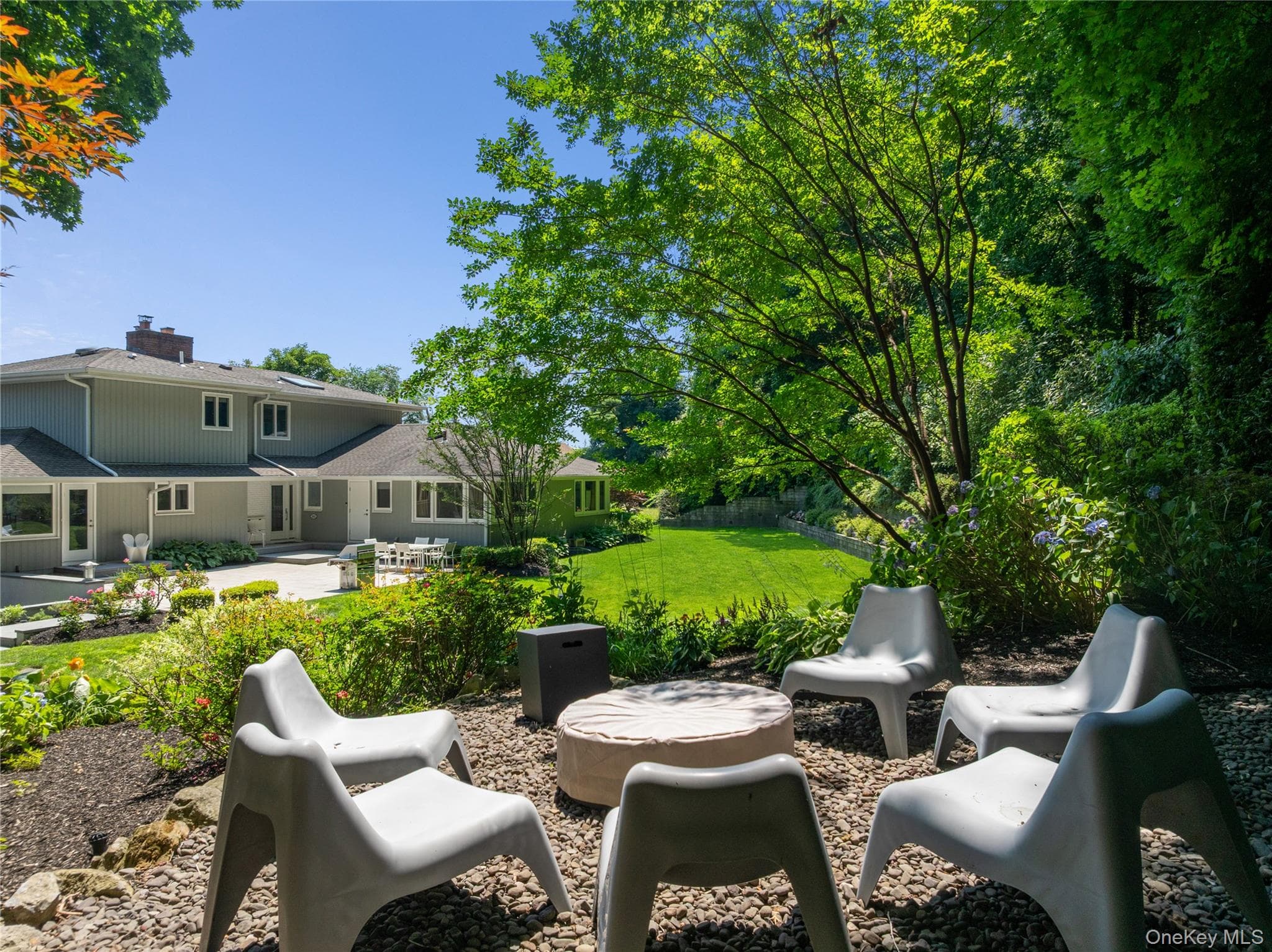 353 E Shore Road thumbnail 26