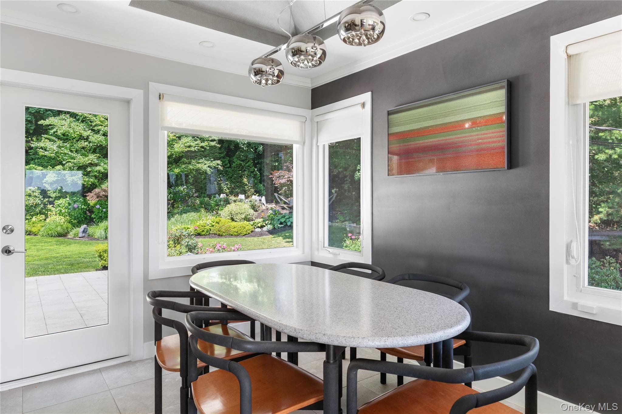 353 E Shore Road thumbnail 10