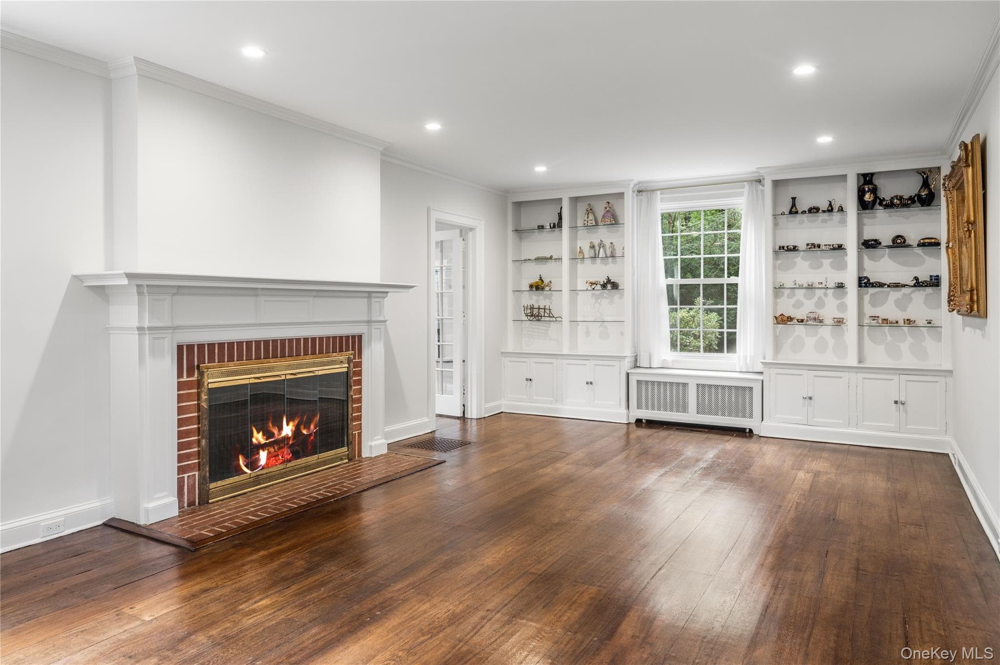 211 Douglas Place thumbnail 10