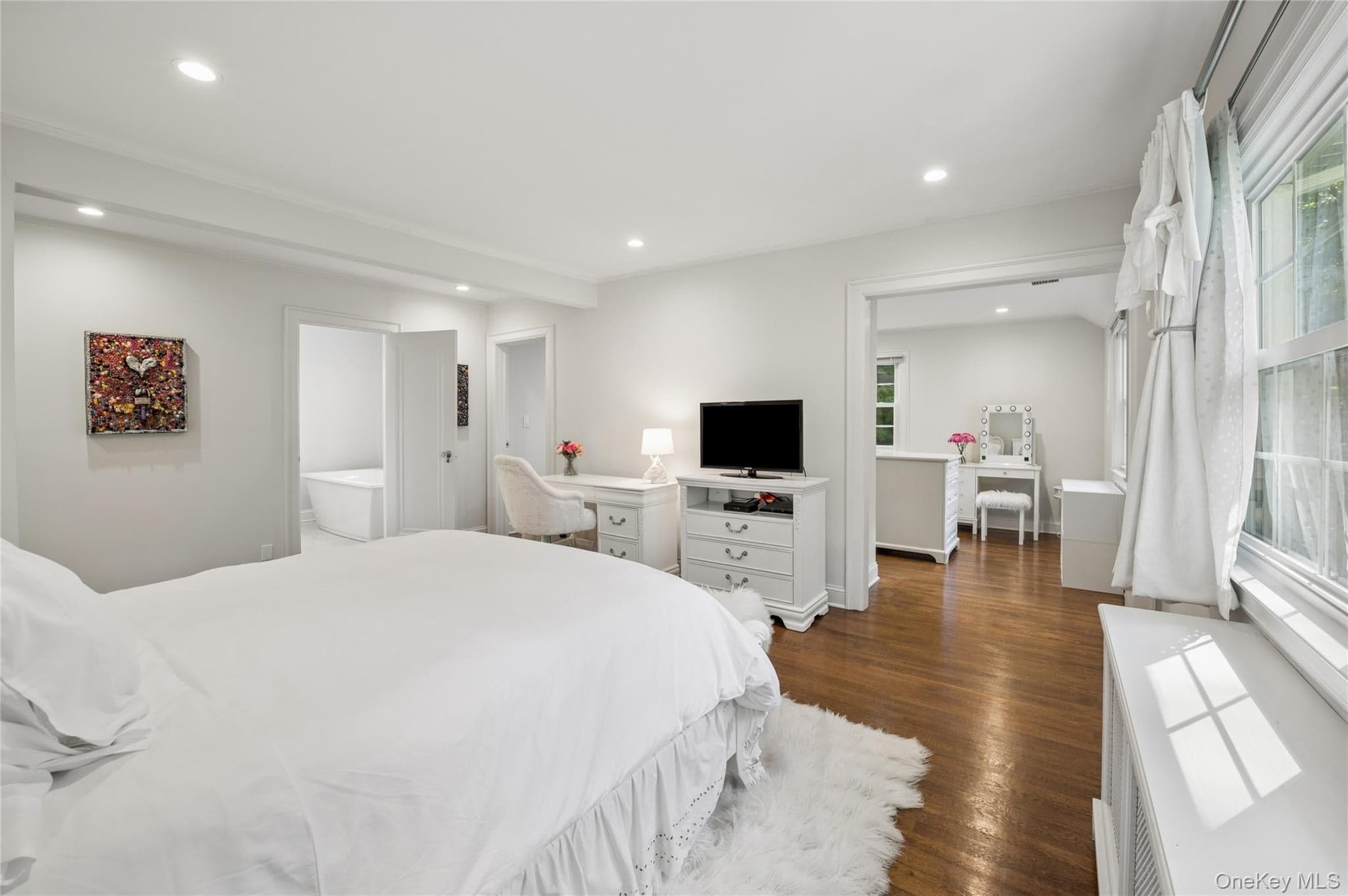 211 Douglas Place thumbnail 27