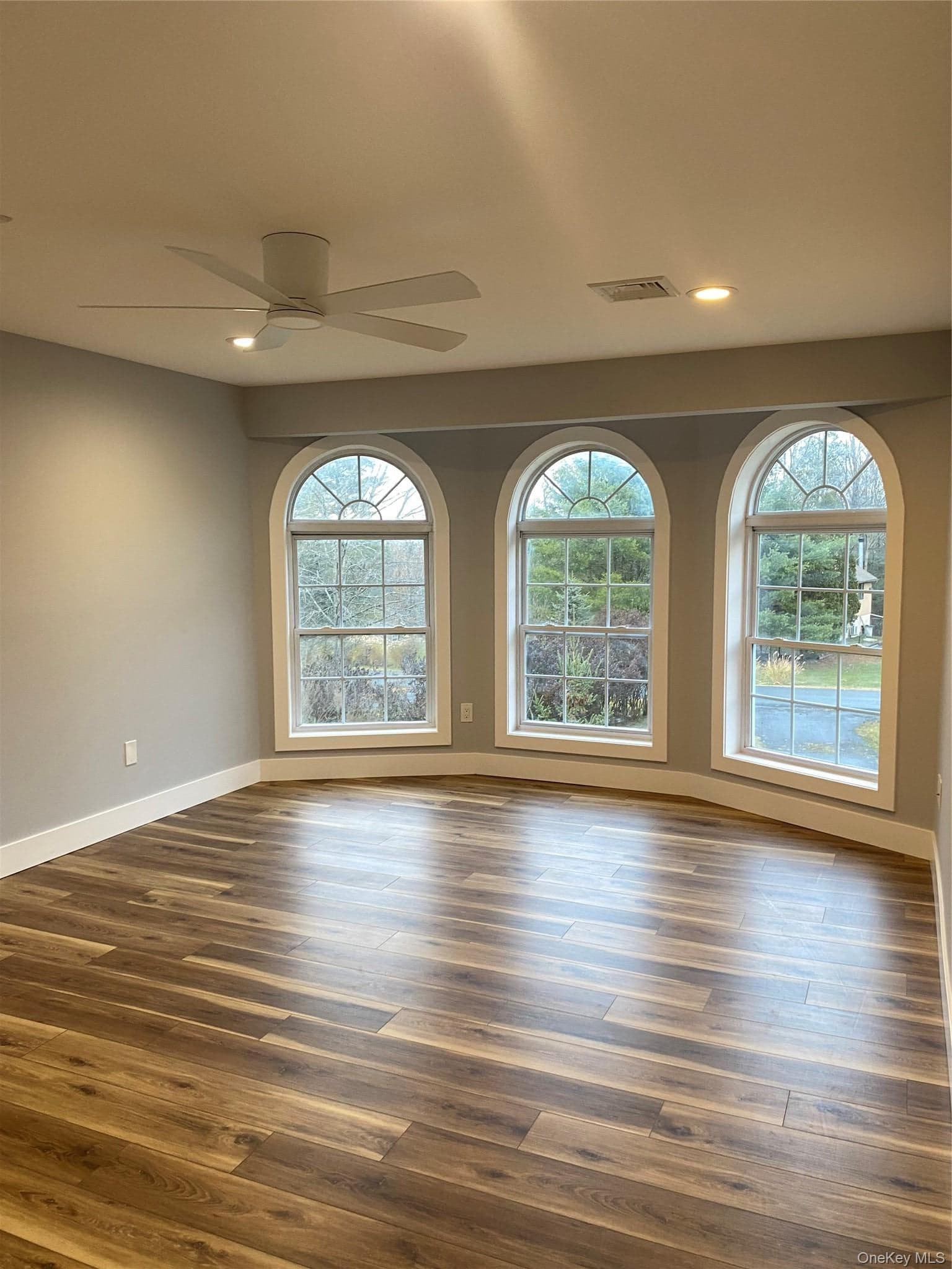 44 Roslyn Ridge Road thumbnail 15