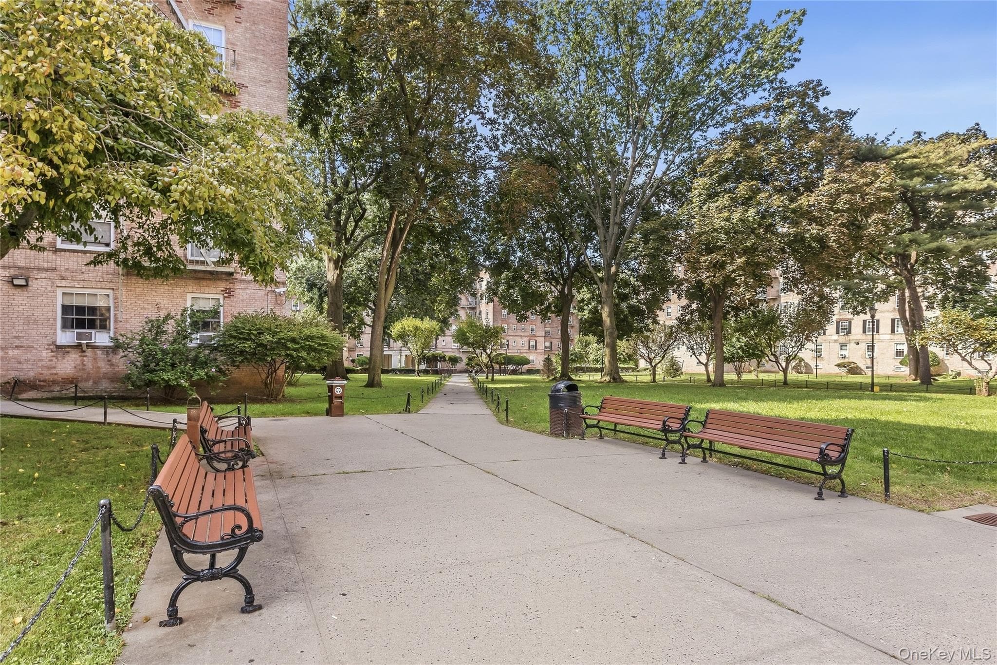 51-10 30 Avenue Unit: 4 thumbnail 26