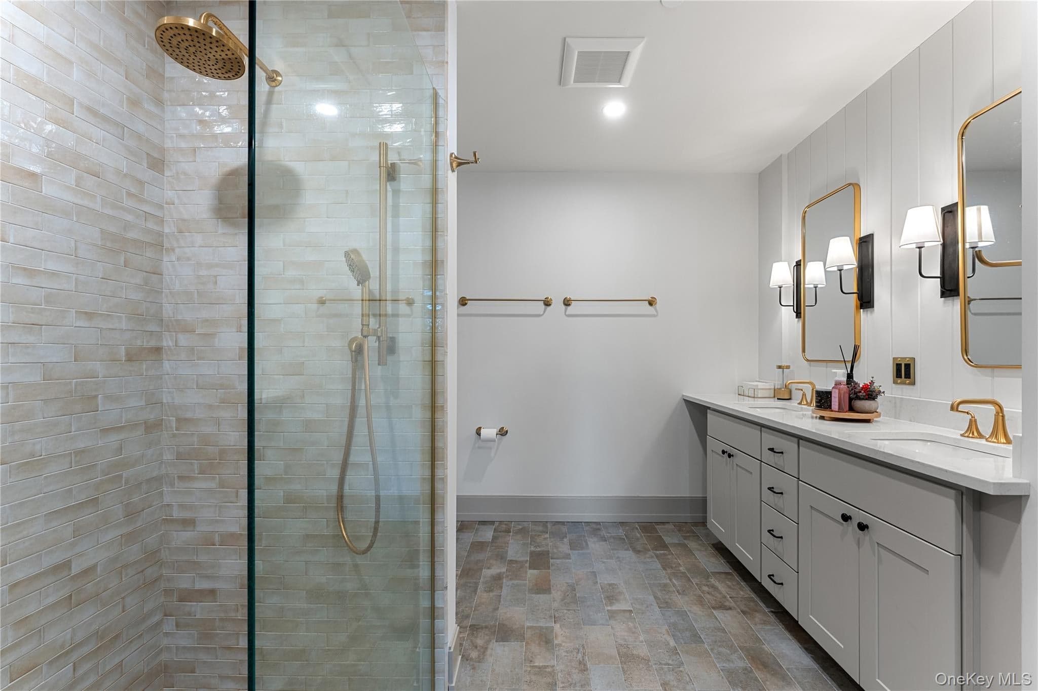 25 S Riverside Avenue Unit: 210 thumbnail 14
