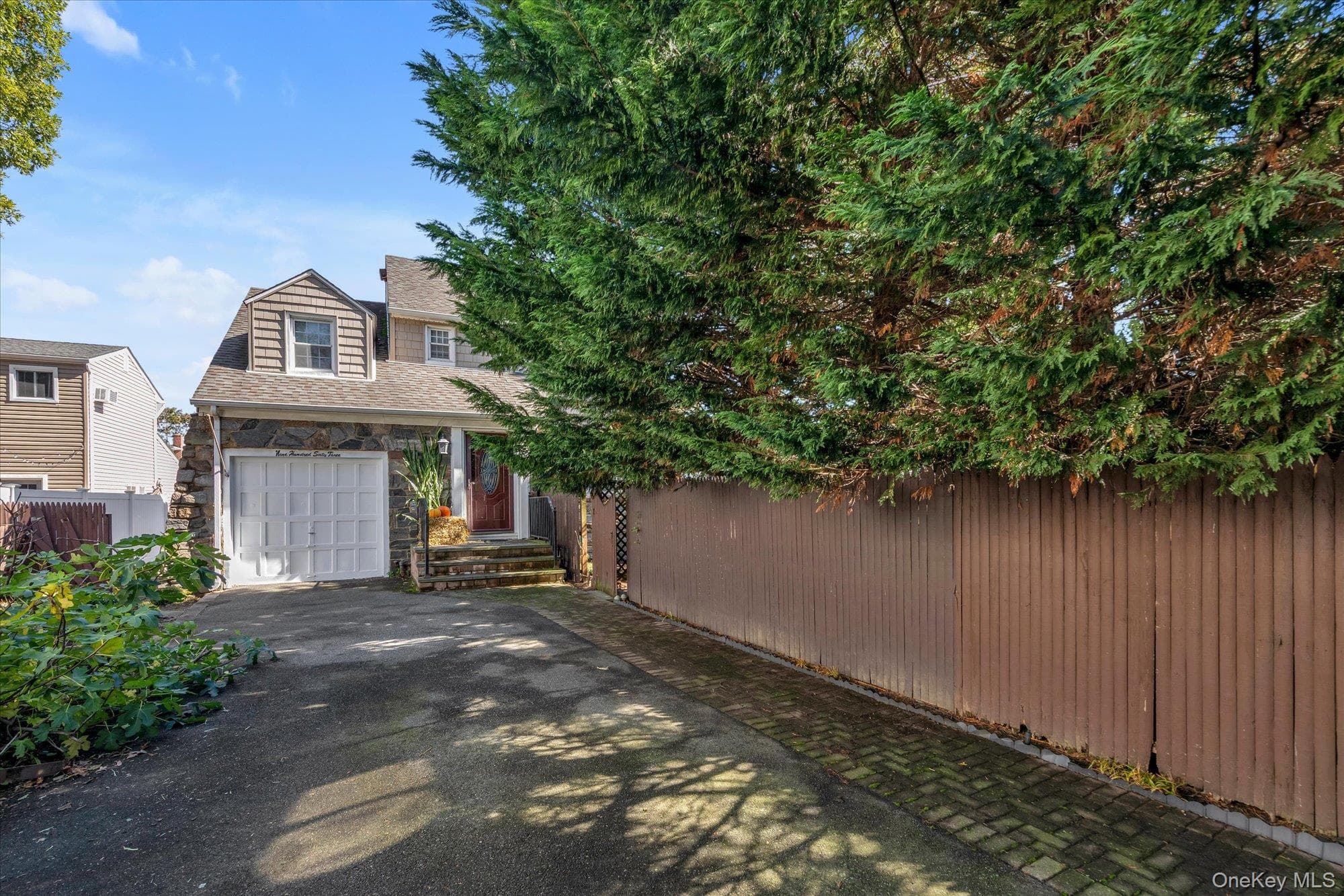 963 Bellmore Road thumbnail 2