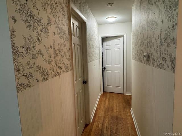 20 Meadow Avenue thumbnail 26