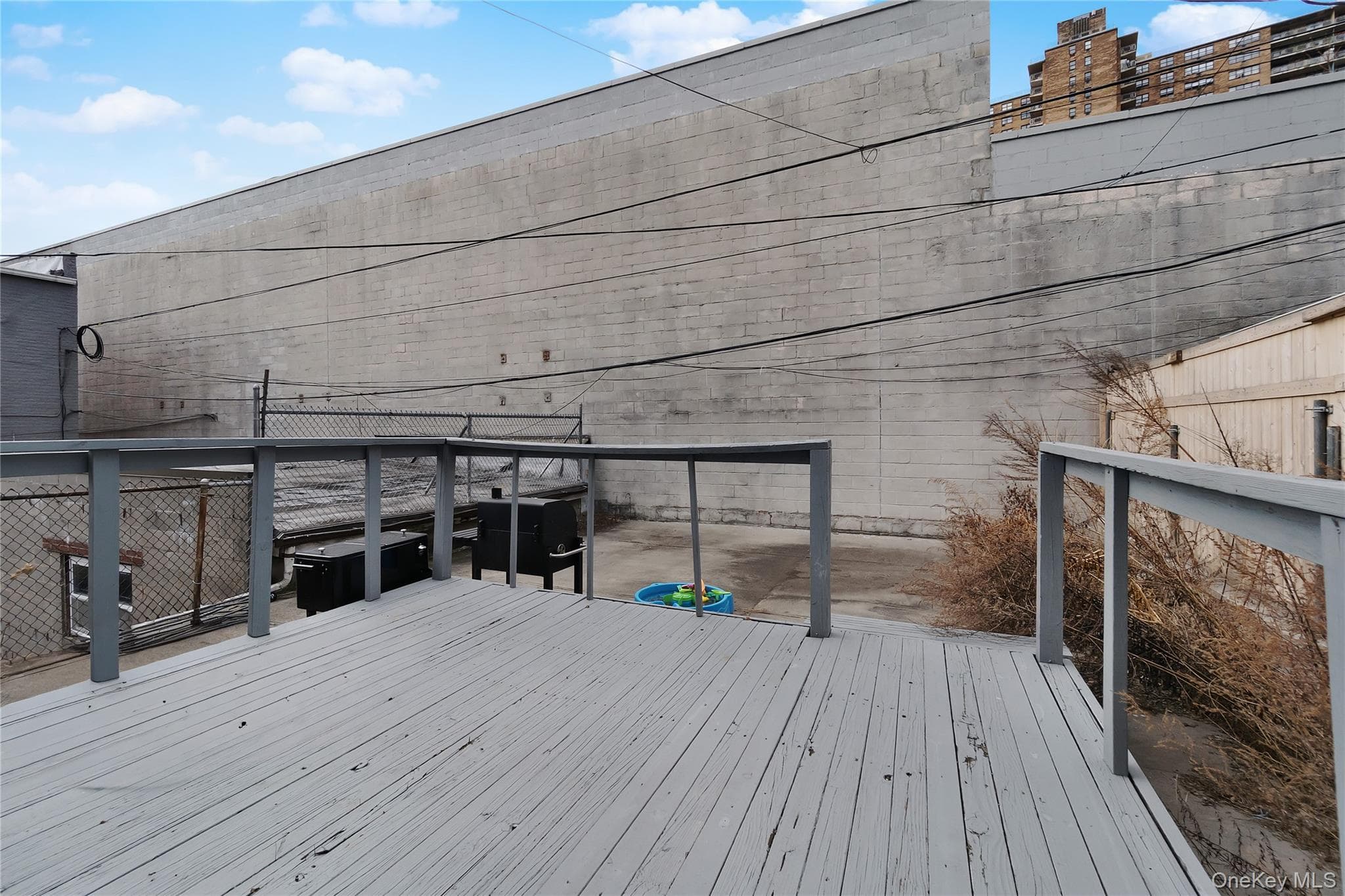 38 Stoddard Place thumbnail 6