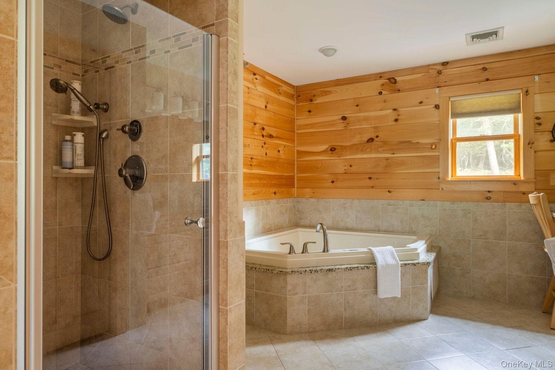 61 Woodland Falls Road thumbnail 18
