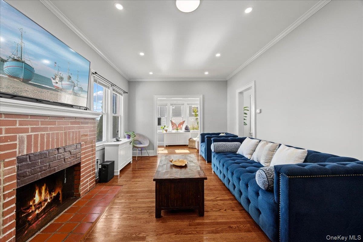 51 Sunrise Terrace thumbnail 6